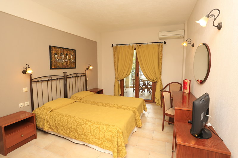 Country Inn Hotel 15