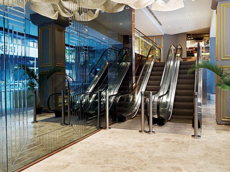 Hotel Cosmo 4