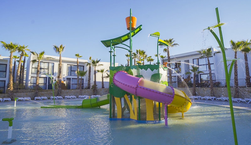 Alannia Salou 5