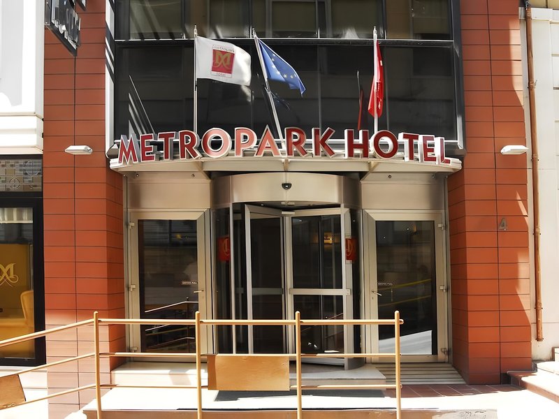 Taksim Metropark Hotel 5