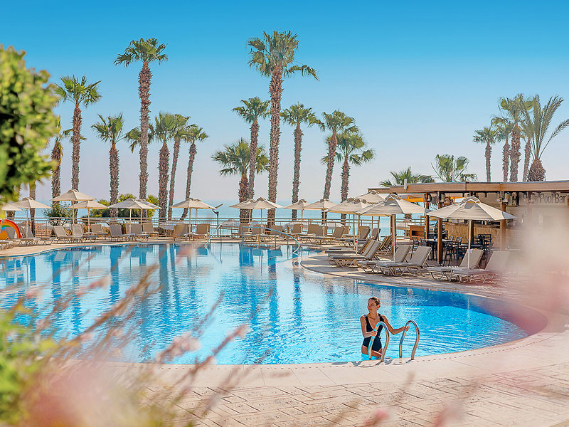 Louis Althea Beach 13
