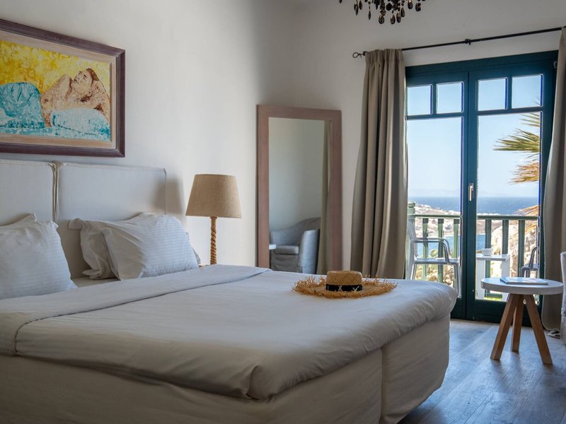 Tharroe of Mykonos 29