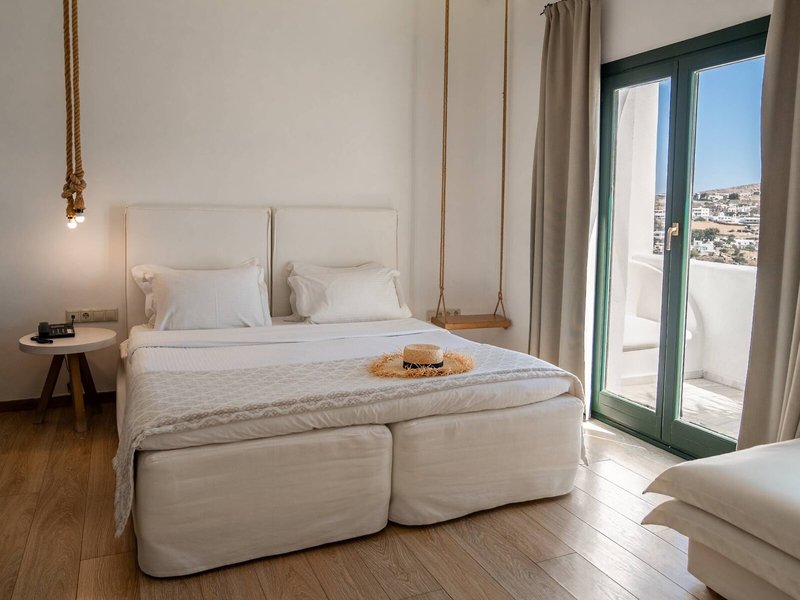 Tharroe of Mykonos 45