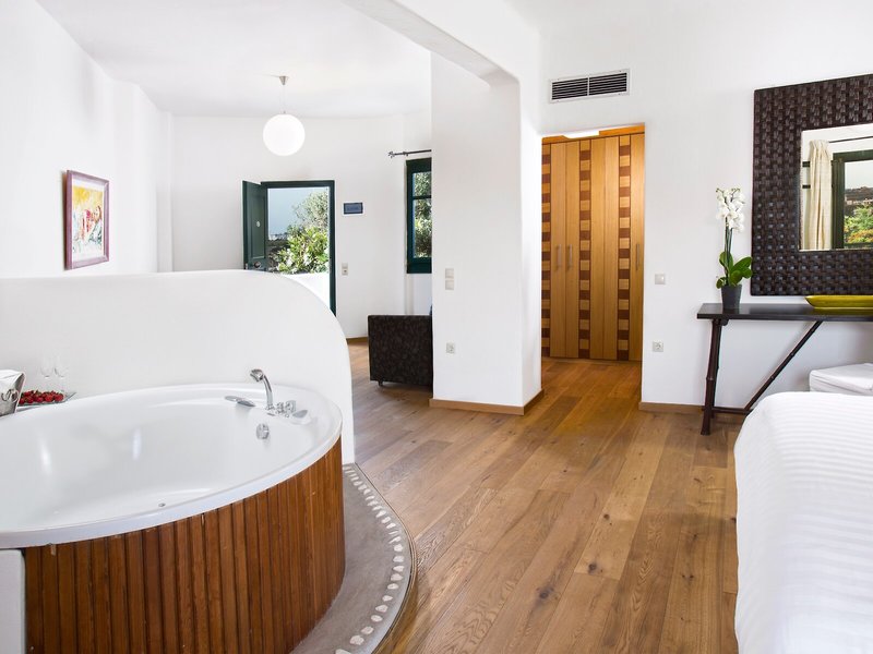 Tharroe of Mykonos 47