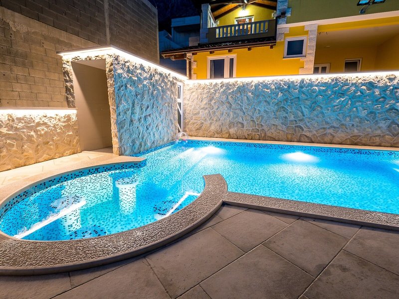 Apartments Sunset 16