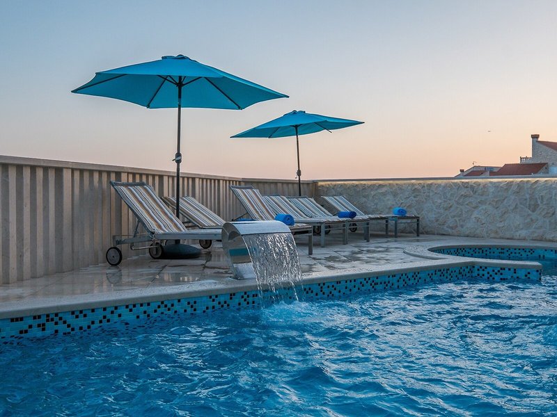 Apartments Sunset 18