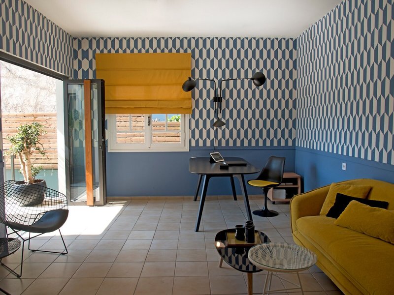 Sunshine Studios 19