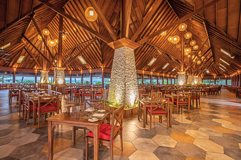 Reethi Faru Resort 19