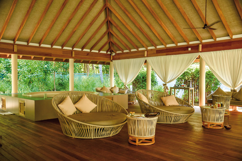 Reethi Faru Resort 28