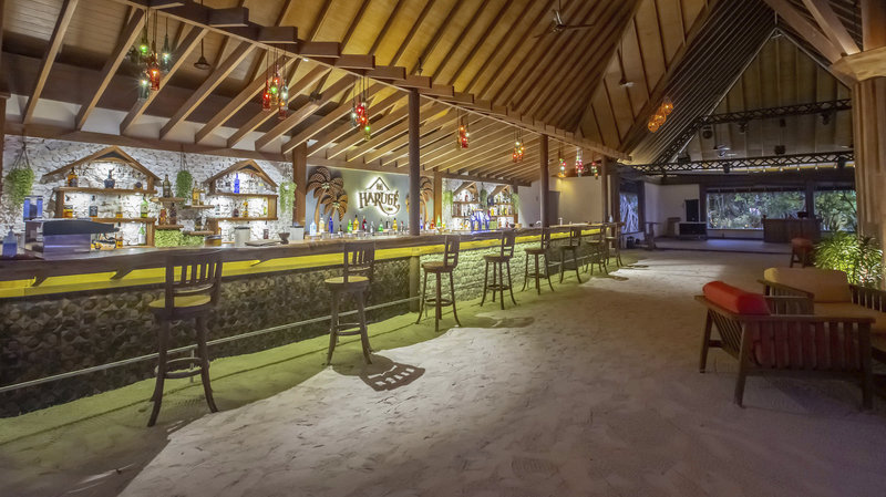 Reethi Faru Resort 6