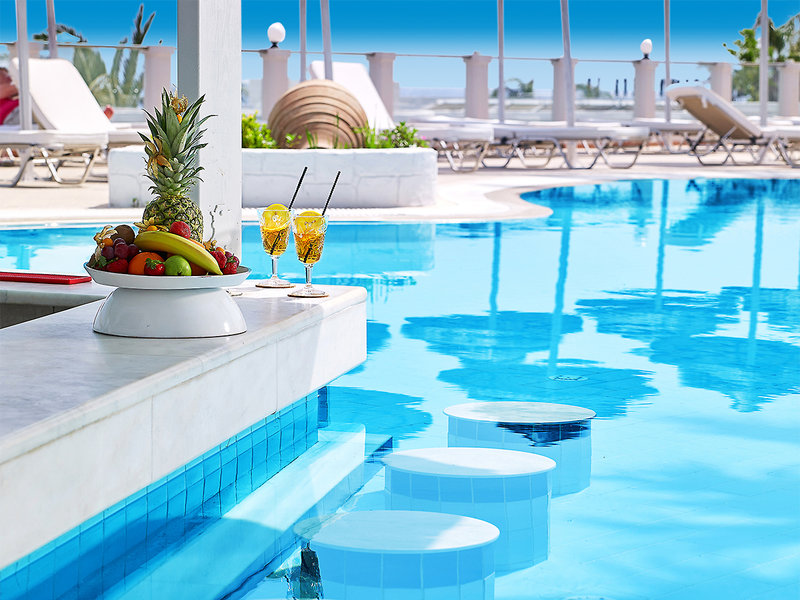 Dimitra Beach Resort 10