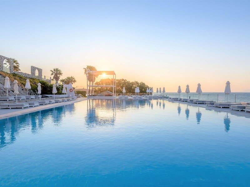 Dimitra Beach Resort 18