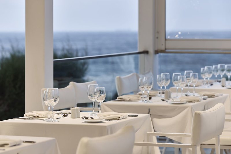 Dimitra Beach Hotel & Suites 10