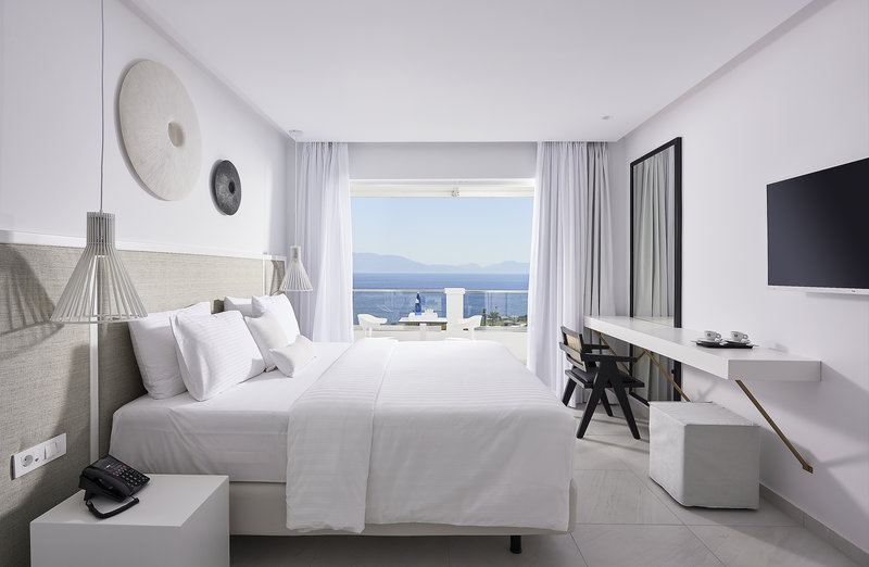 Dimitra Beach Hotel & Suites 29