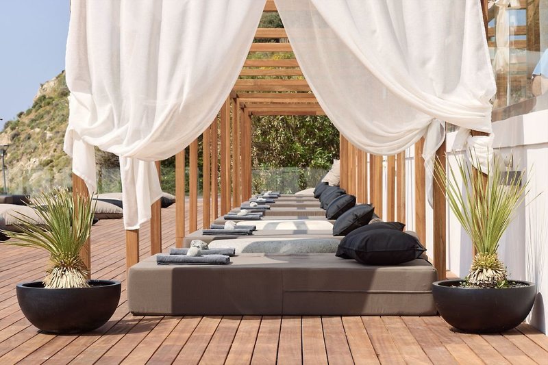 Dimitra Beach Hotel & Suites 31