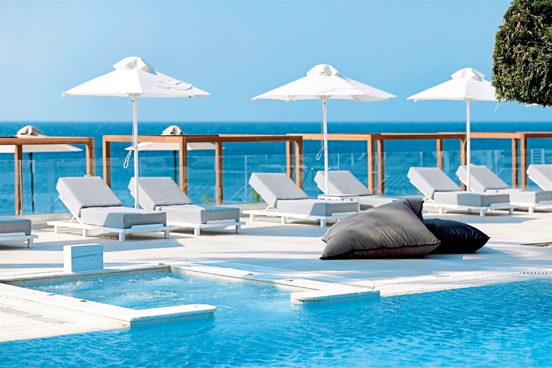 Dimitra Beach Hotel & Suites 10