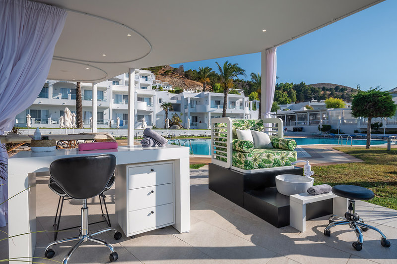 Dimitra Beach Hotel & Suites 28