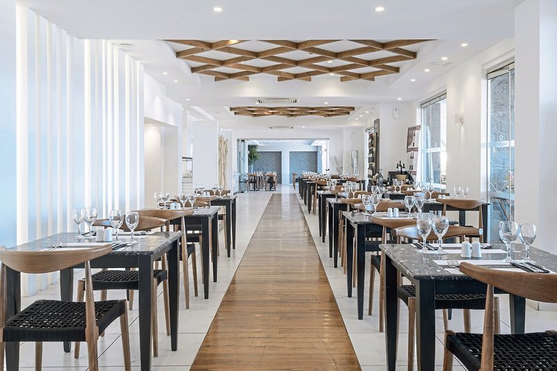 Dimitra Beach Hotel & Suites 31