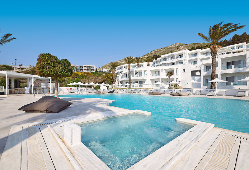 Dimitra Beach Resort 1