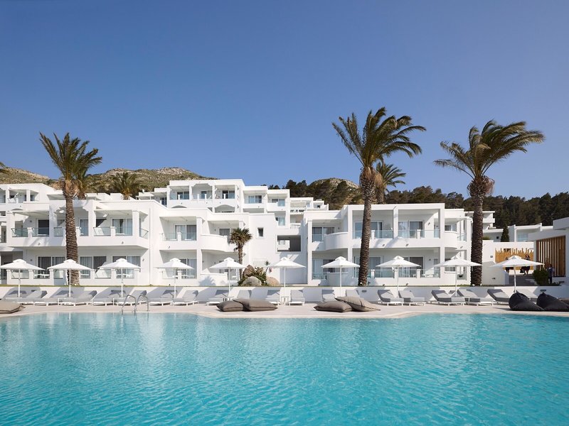 Dimitra Beach Hotel & Suites 13