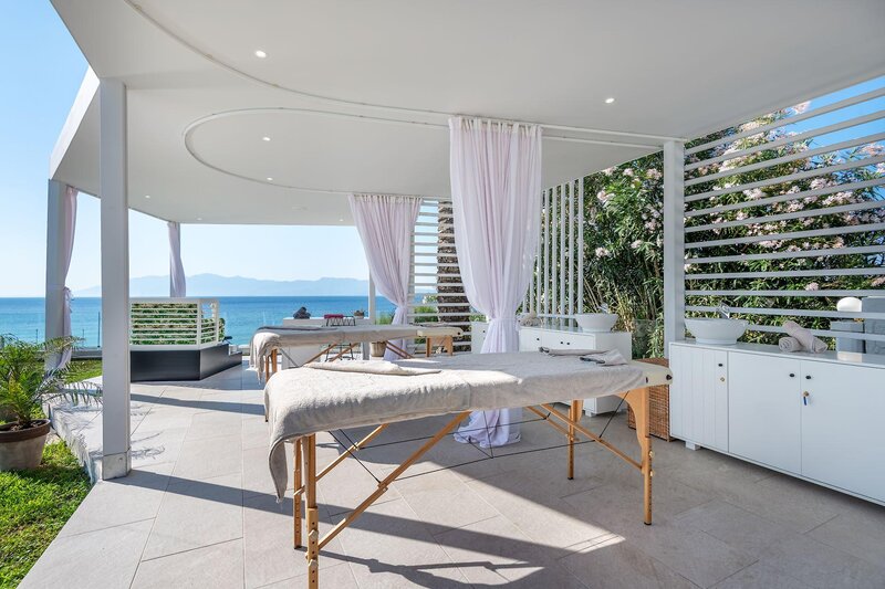 Dimitra Beach Hotel & Suites 19