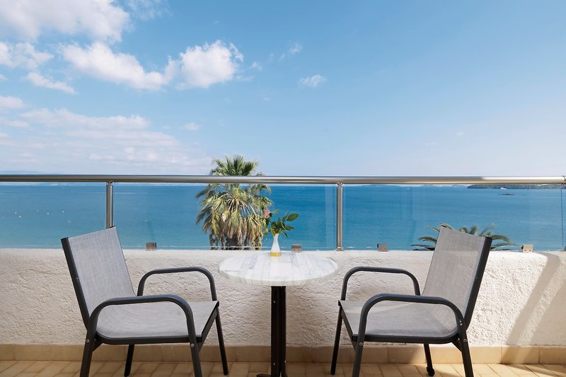 Elea Beach Hotel 22