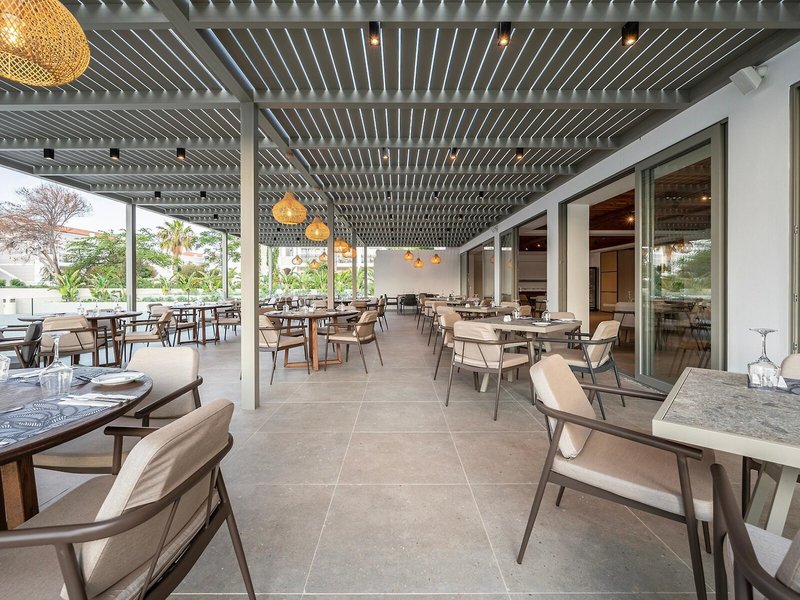 Porto Bello Beach 32