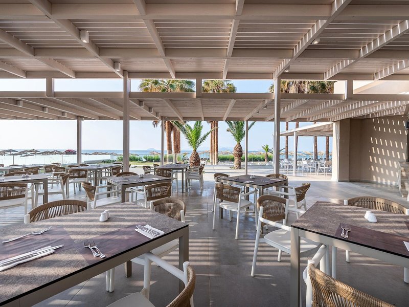 Porto Bello Beach 37