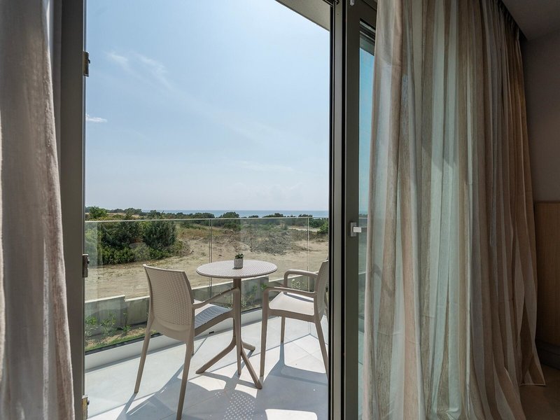 Porto Bello Beach 44