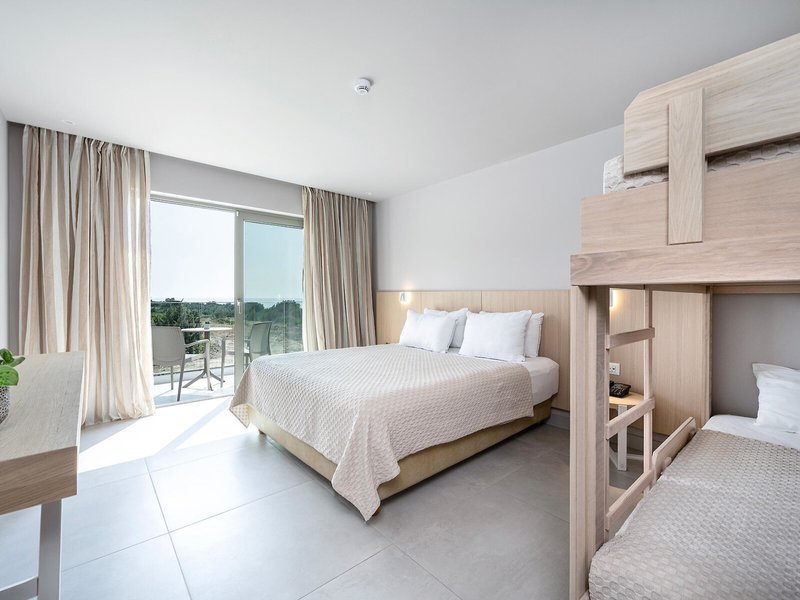 Porto Bello Beach 42