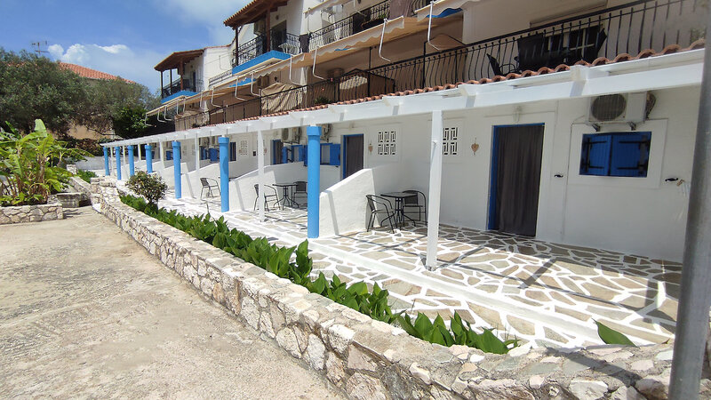 Spasmata Studios & Apartments 17