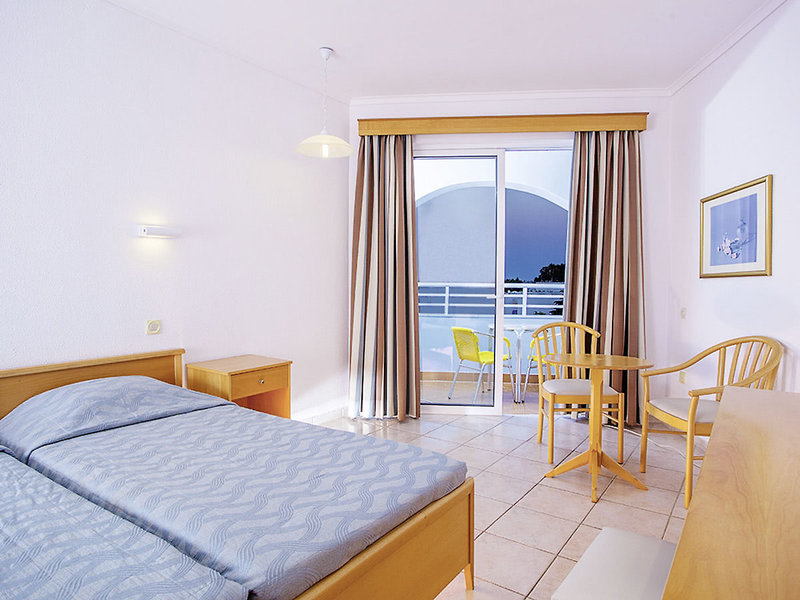 Continental Palace 3