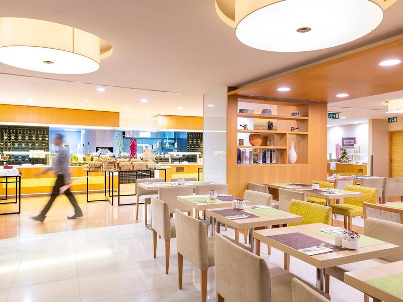 Holiday Inn Muscat Al Seeb 27