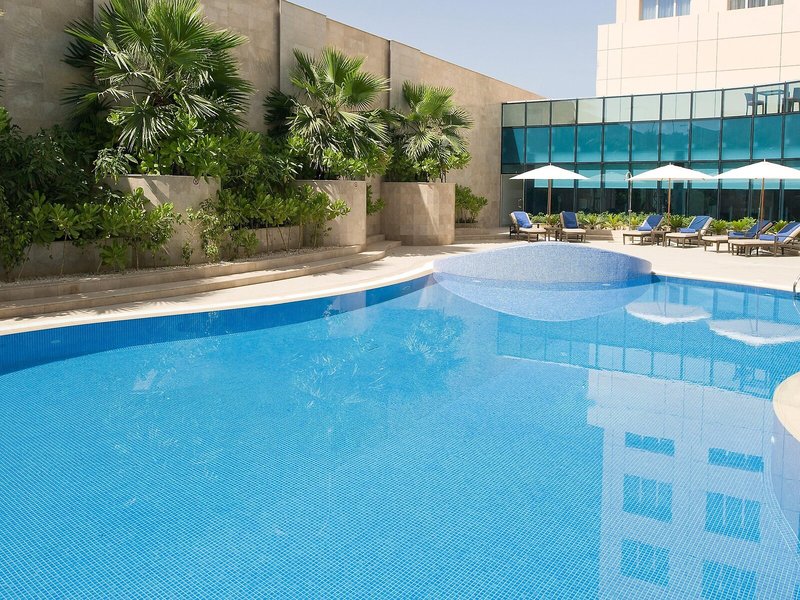 Holiday Inn Muscat Al Seeb 9
