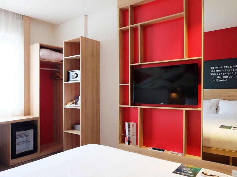 ibis Saigon Airport 37