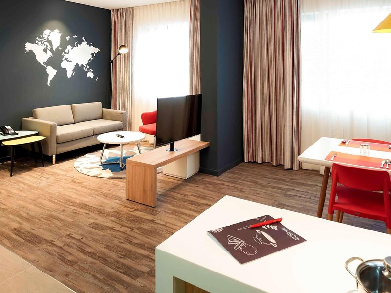 ibis Saigon Airport 40