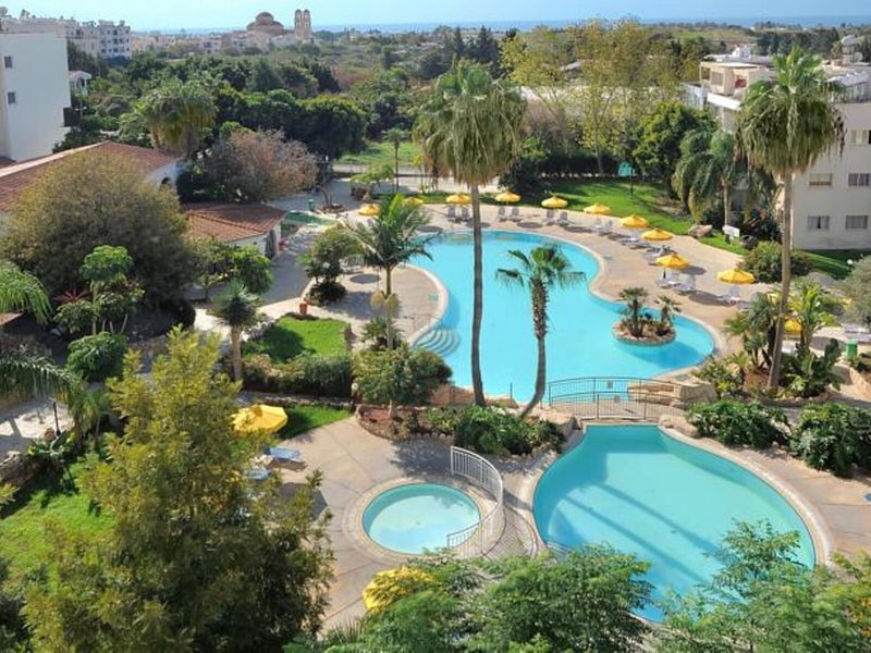 Mayfair Gardens Apartments 16