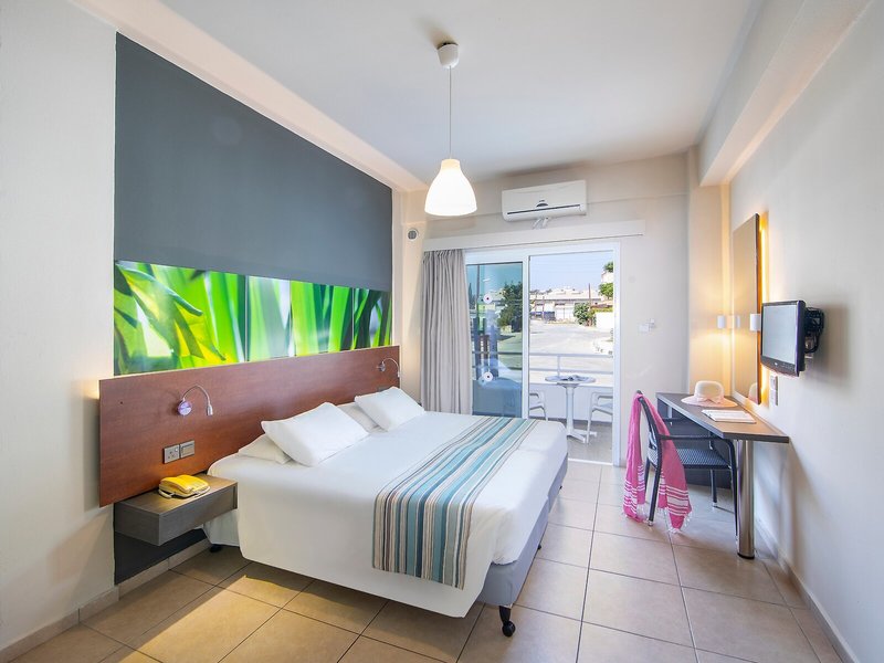 Mayfair Gardens Apartments 43