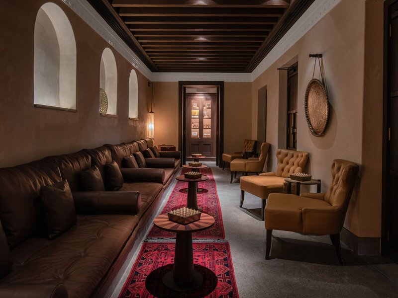 Al Bait Sharjah 12