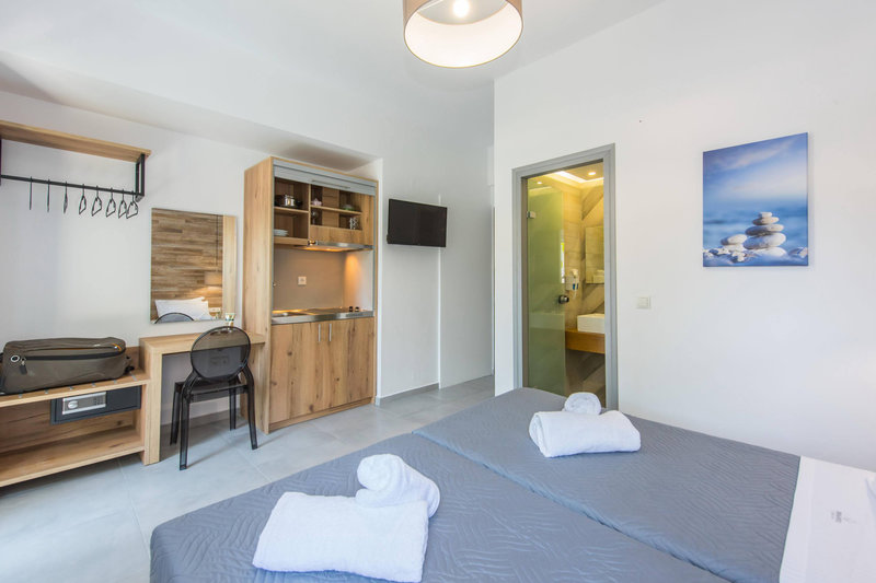 Dimamiel Malia Inn 12