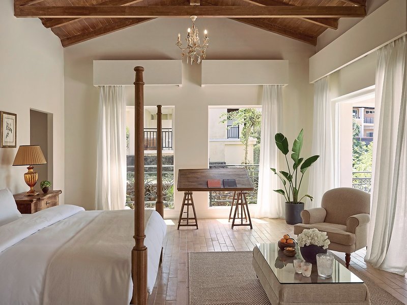 Grecotel Eva Palace 37