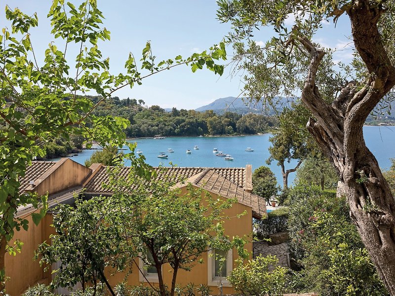 Grecotel Eva Palace 32