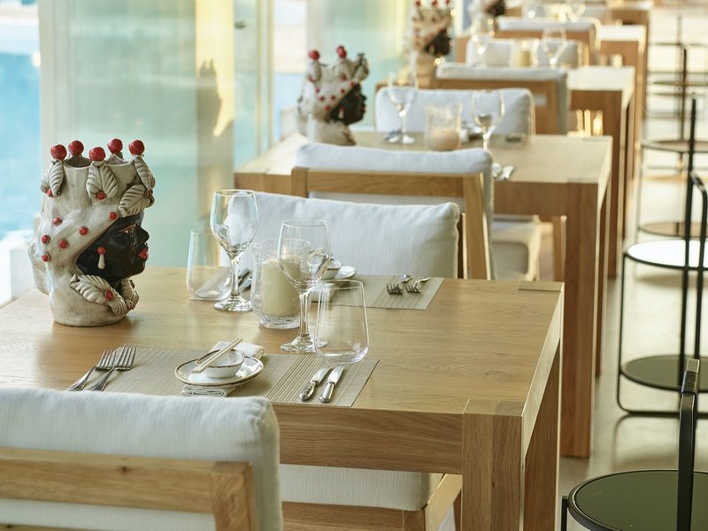 Grecotel Eva Palace 28