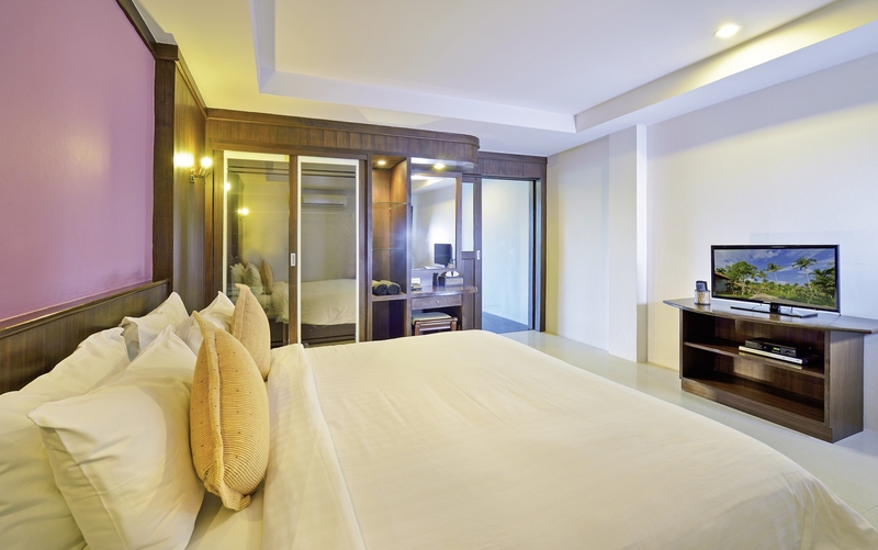 Lanta Sand Resort & Spa 12