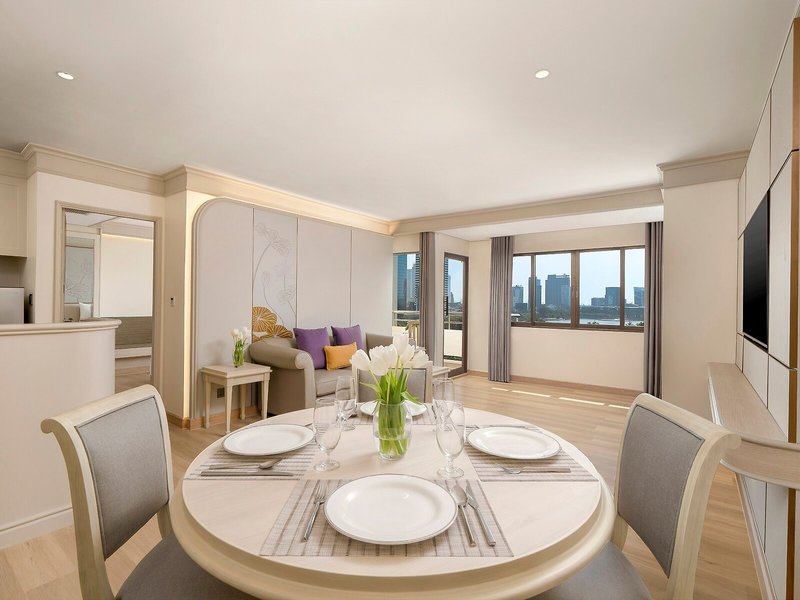 Centre Point Sukhumvit 10 15