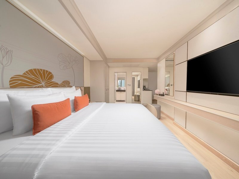 Centre Point Sukhumvit 10 33