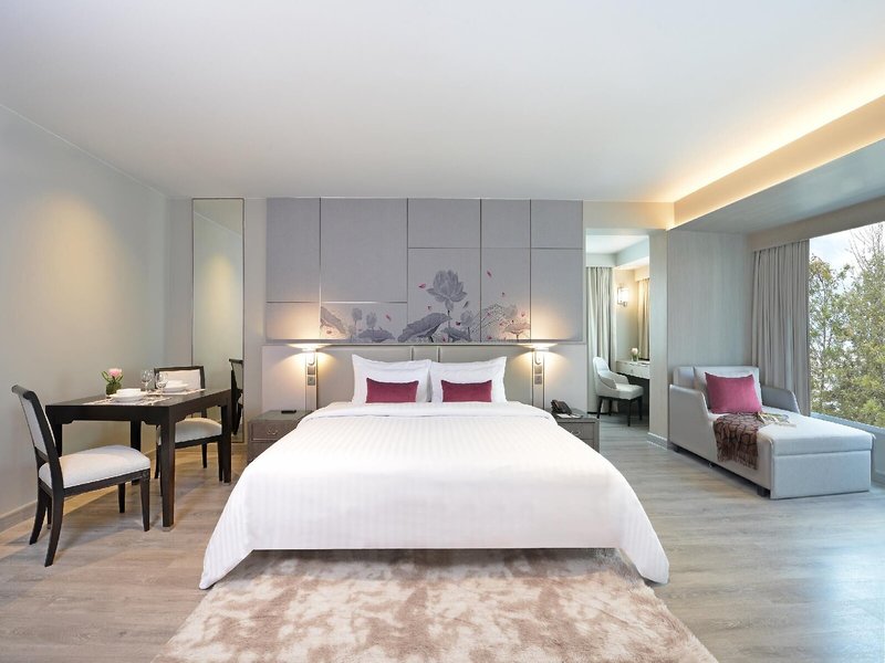 Centre Point Sukhumvit 10 41