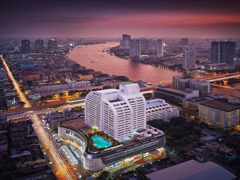 Centre Point Silom 2
