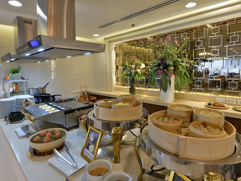 Centre Point Silom 23