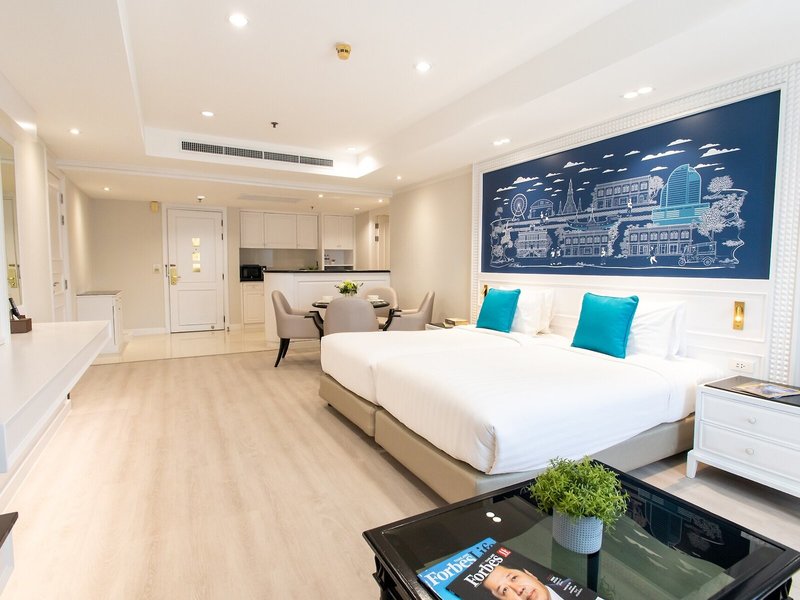 Centre Point Silom 35
